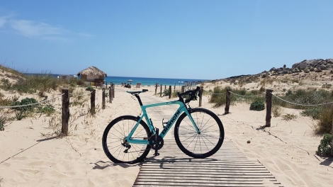 Come trasformare una bici da corsa in una da cicloturismo