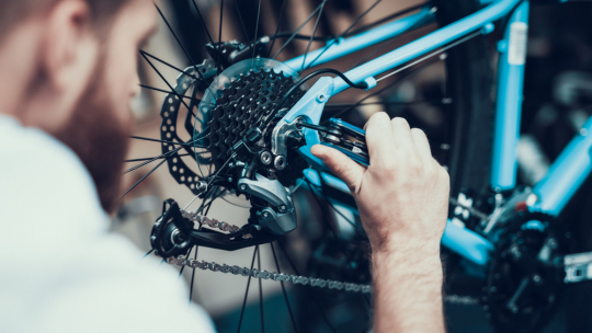 prezzo delle bici in aumento, produzione biciclette, mercato bike, nuovo bonus bici meccanico bici fa rumore manutenzione