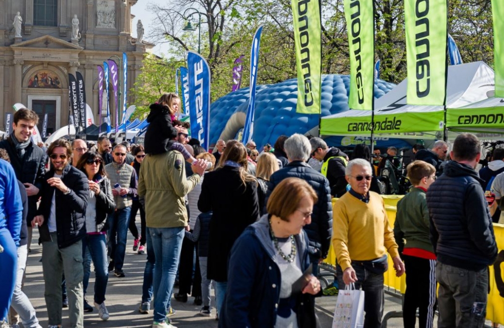 ebike bergamo bikeup fiera cicloturismo elettrico