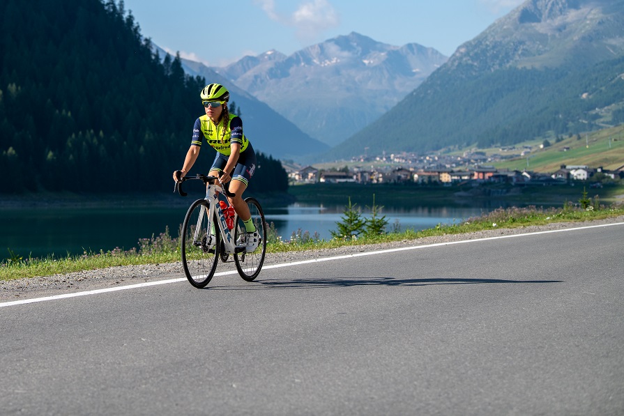 letizia paternoster ciclismo livigno