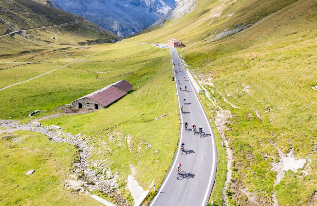 Enjoy Stelvio National Park: Valtellina senza auto, largo alle bici, a giugno, luglio, agosto e anche settembre. Ecco il calendario