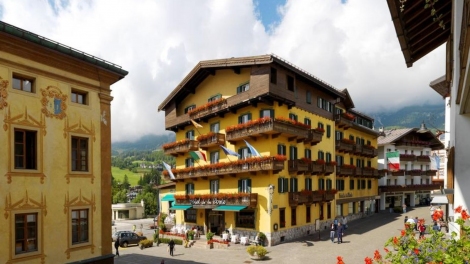 L'Hotel de La Poste a Cortina è un bike hotel nelle Dolomiti