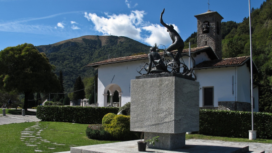 madonna ghisallo monumento