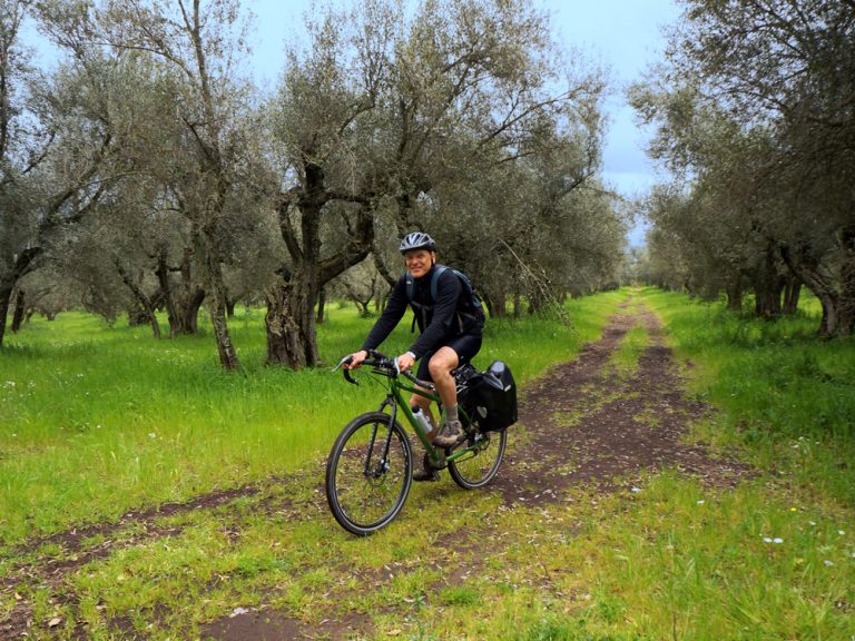 movimento lento cicloturismo via francigena